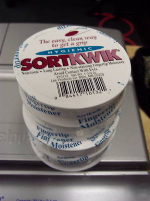 (4) sortkwik 1-3/4 oz fingertip moistners -great deal 