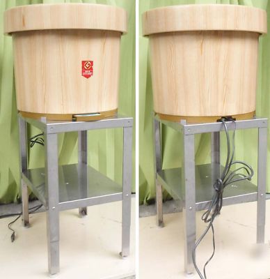 Nigiri sushi maker robot sizumo ssg-gho 20HOUR of use 