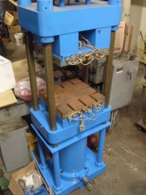 Transfer molding rubber injection molding press