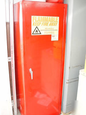 Eagle 923 flammable storage safety cabinet