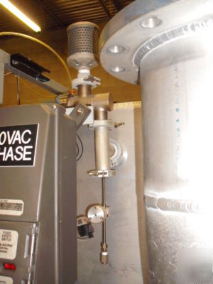 Aluminum vacuum chamber: 36