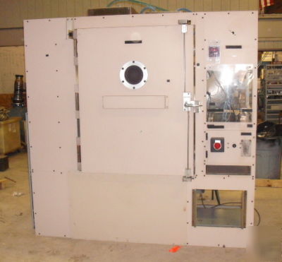 Aluminum vacuum chamber: 36