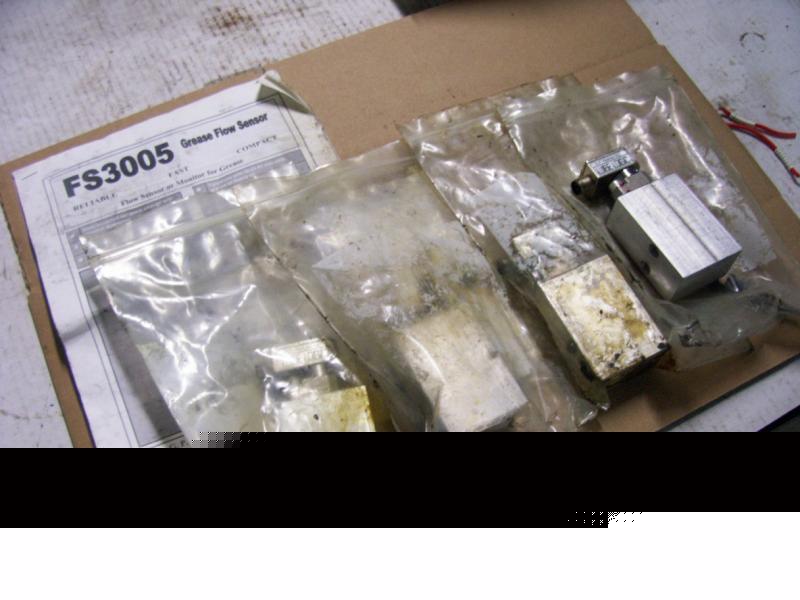 4 lube logic grease flow sensors for grease FS3005