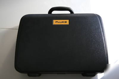 Fluke scopemeter 196B kit with extras oscilloscope 196