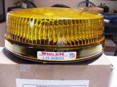 Whelen led L32LAF amber beacon emergency light