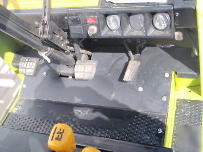 5184 clark model #GCX25 fork truck