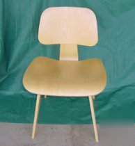 Eames dining chair (2)