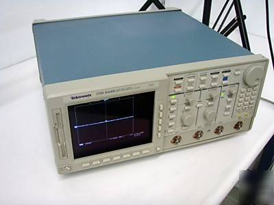 Tektronix TDS644B oscilloscope, digital: 500MHZ