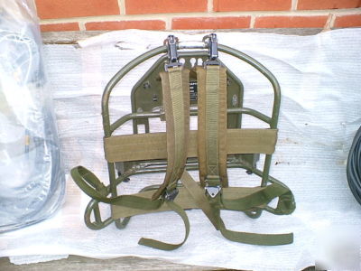 Clansman military manpack gs radio carrying frame