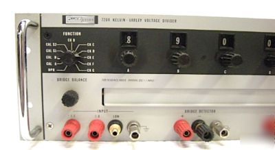 Fluke 720A kelvin-varley voltage divider w/manual