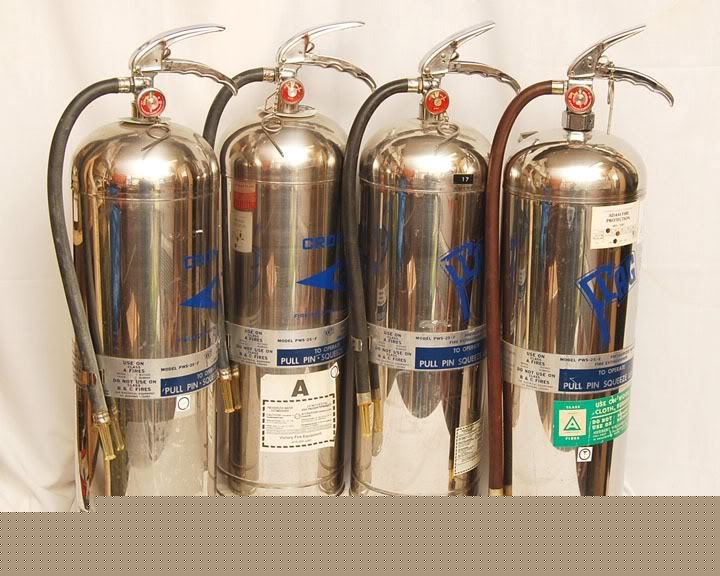Set of 4 flag pws-25-f class a water fire extinguishers