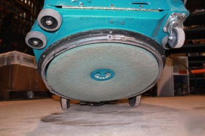 Tennant 2550 floor burnisher
