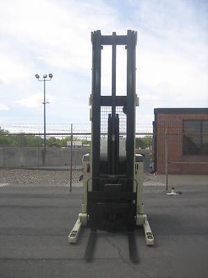 1998 crown 3000LB deep reach forklift ,321