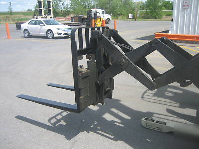 1998 crown 3000LB deep reach forklift ,321
