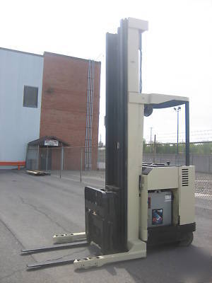 1998 crown 3000LB deep reach forklift ,321