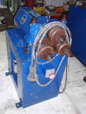 Angle roll, comac, tube, pipe, rod, bar, rod iron, sign