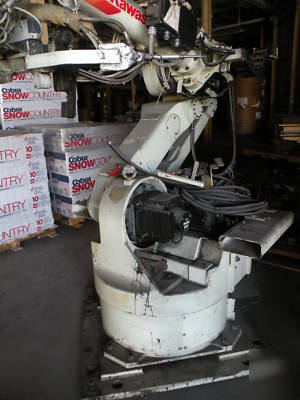 Kawasaki ux 120 industrial robot combo vacuum, controls