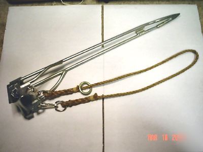 B lashing wire remover