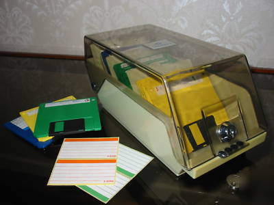 Atlanta disk box with 14 maxell discs lockable