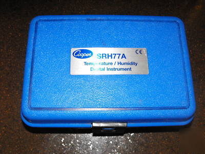 Cooper temp/humidity digital tester SRH77A