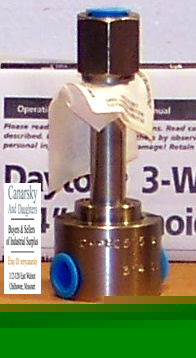 New 1 dayton 3A429 solenoid valve 