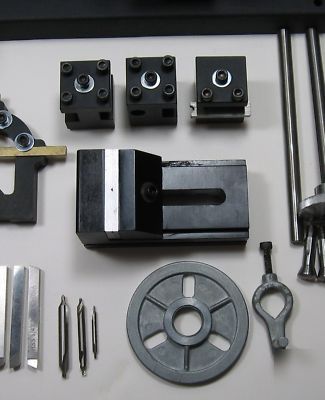Sherline 4400 (3.5X17) miniature lathe with accessories