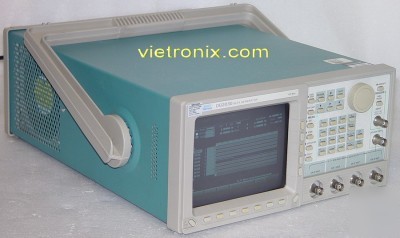 Tektronix DG2030 data pattern generator