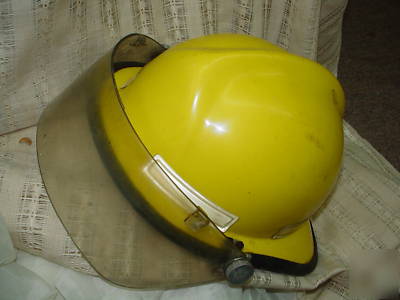 Vintage cairns & bro helmet 1979 class d firemans plast