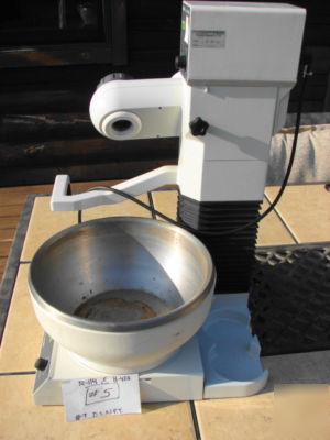 Buchi r-114 rotovapor & b-480 water bath w/evaporator