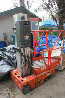 Jlg 12SP scizzor man lift 