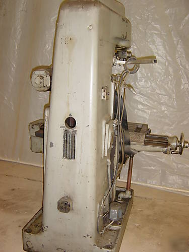 Kerney & trecker milwaukee #2 die mill with/rotary head