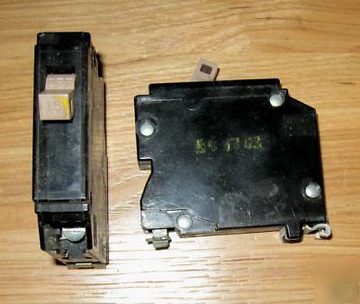 New cutler hammer ch 1 pole 15A 15 amp breaker CH115 