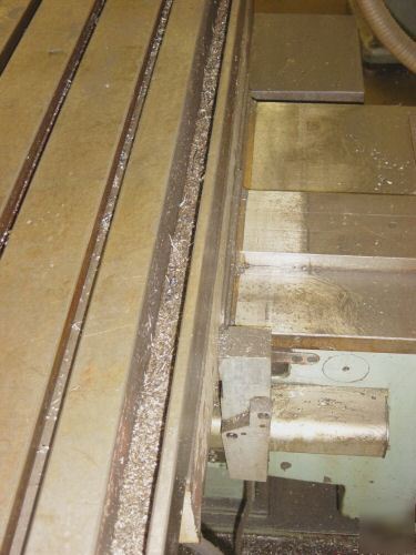 Tos, model fnk 25 vertical milling machine