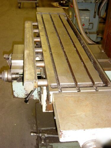 Tos, model fnk 25 vertical milling machine