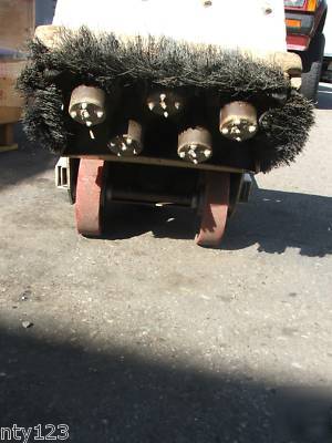 Edco resurface head air power chip deck scabbler CD5