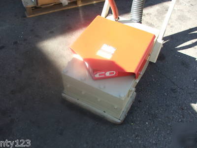 Edco resurface head air power chip deck scabbler CD5