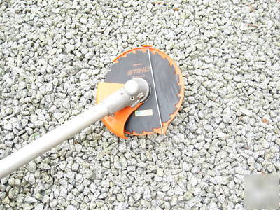 Stihl FS550 brushcutter clearing saw trimmer fs 550â€