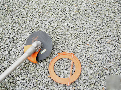 Stihl FS550 brushcutter clearing saw trimmer fs 550â€