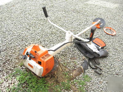 Stihl FS550 brushcutter clearing saw trimmer fs 550â€
