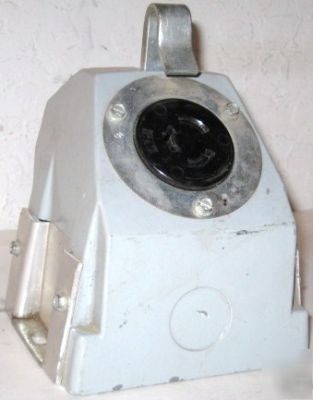 Ibew LBF2-1164-c holophane power outlet 240V 14A h-35