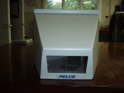 Pelco EH2400 corner camera mount