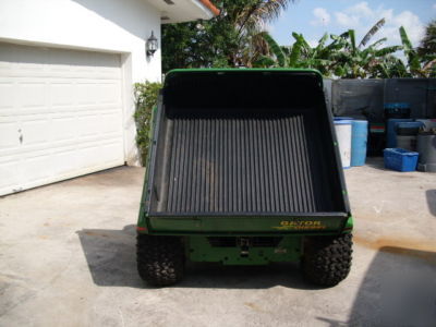 New diesel gator 6X4 w/power dump bed 145 hours since 