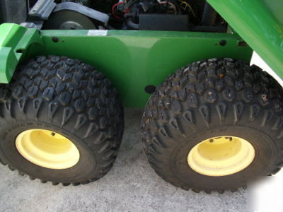 New diesel gator 6X4 w/power dump bed 145 hours since 