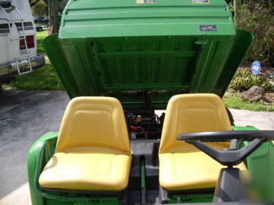 New diesel gator 6X4 w/power dump bed 145 hours since 