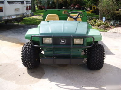New diesel gator 6X4 w/power dump bed 145 hours since 