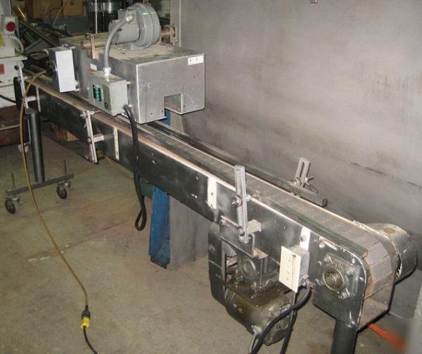 Pdc bt-25 neck band shrink tunnel / 8' conveyor