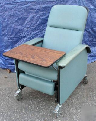 Stryker flexsteel hospital recliner chair 3110 ++