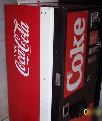 Dixie narco 180 soda machine 