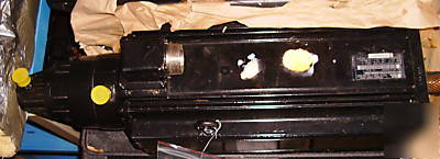 Indramat servo(s) MAC112D-0-ed-4-c/130-a-0/WI520LV/S005