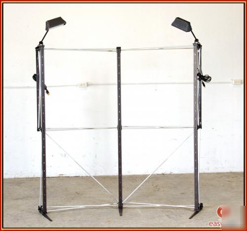 Metal pop-up trade show display w/ light & carry case